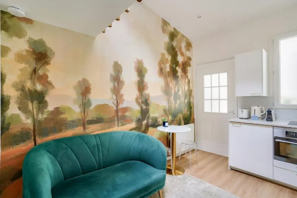 Superb And Design Studio Near The Eiffel Tower Paris